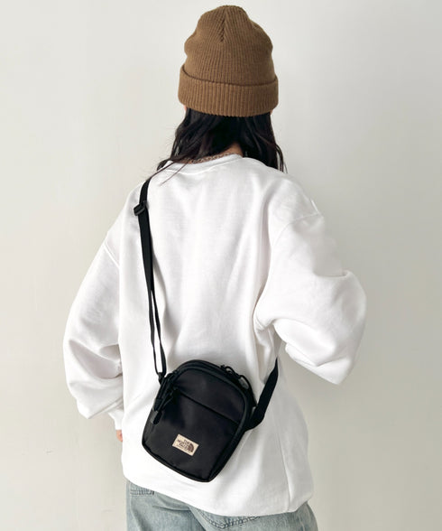 THE NORTH FACE(ザ・ノースフェイス)/長さ調整可能 軽量 ワンポイント ショルダー クロス ミニバッグ/STANDARD CROSS BAG S | IM1254073 | ブラック