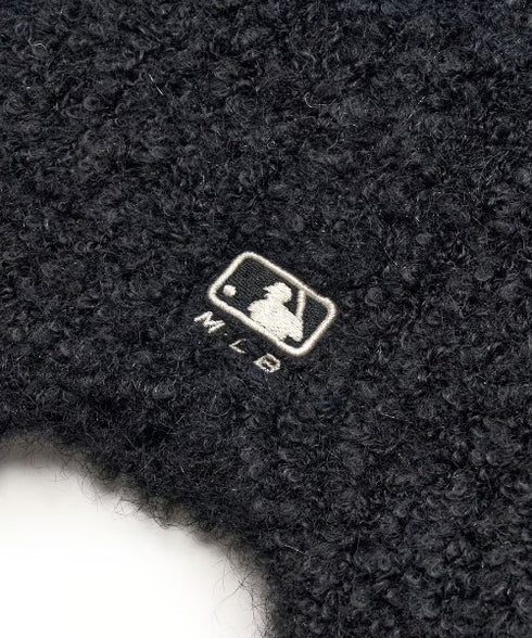 MLB KOREA(エムエルビーコリア)/猫耳 ねこ耳ビーニー 耳付き ロゴパッチ ワッペン ビーニー ニット帽 フラップニットキャップ/Miyaong Earflap Beanie | AT5254071 | ブラック