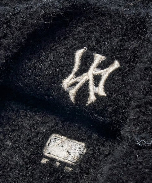 MLB KOREA(エムエルビーコリア)/猫耳 ねこ耳ビーニー 耳付き ロゴパッチ ワッペン ビーニー ニット帽 フラップニットキャップ/Miyaong Earflap Beanie | AT5254071 | ブラック