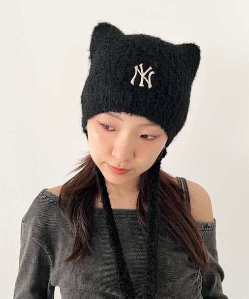 MLB KOREA(エムエルビーコリア)/猫耳 ねこ耳ビーニー 耳付き ロゴパッチ ワッペン ビーニー ニット帽 フラップニットキャップ/Miyaong Earflap Beanie | AT5254071 | ブラック