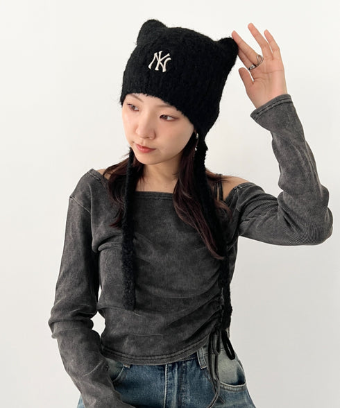 MLB KOREA(エムエルビーコリア)/猫耳 ねこ耳ビーニー 耳付き ロゴパッチ ワッペン ビーニー ニット帽 フラップニットキャップ/Miyaong Earflap Beanie | AT5254071 | ブラック