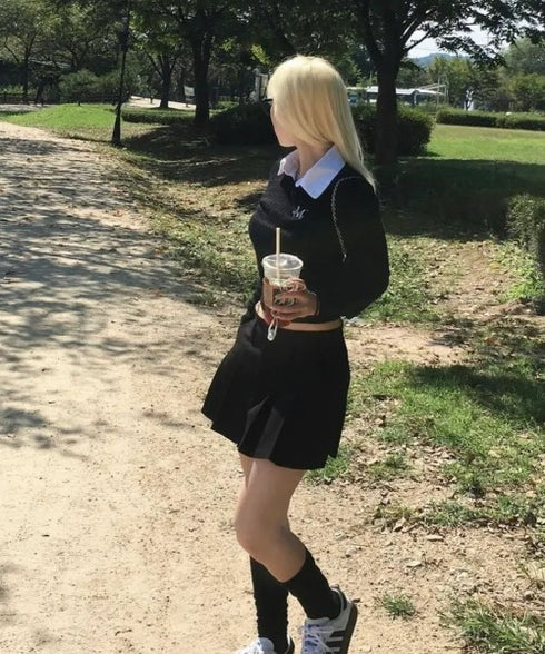 MUCENT(ムセント)/Vネック クロップ ケーブル ニット/PRIMROSE V-NECK CROP KNIT | AT2254085 | ブラック