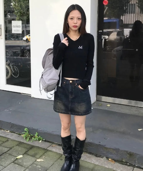 MUCENT(ムセント)/Vネック クロップ ケーブル ニット/PRIMROSE V-NECK CROP KNIT | AT2254085 | ブラック