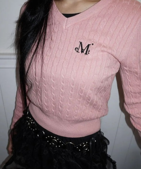 MUCENT(ムセント)/Vネック クロップ ケーブル ニット/PRIMROSE V-NECK CROP KNIT | AT2254085 | ピンク