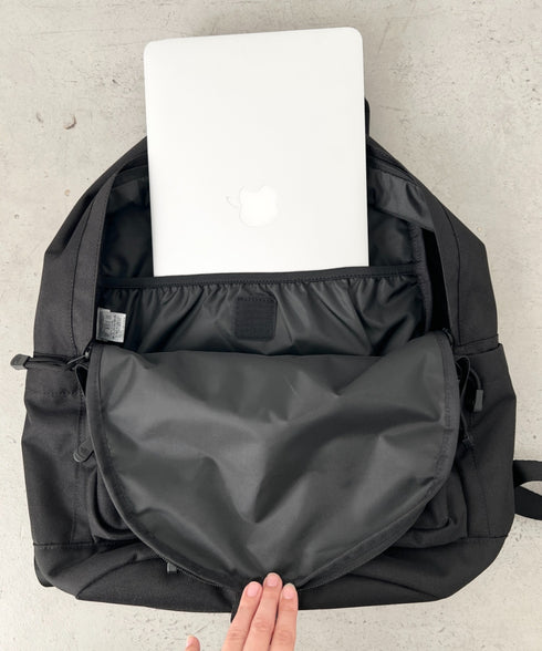 THE NORTH FACE(ザ・ノースフェイス)/軽量 大容量 A4収納 デイリーバックパック/STANDARD BACKPACK M | IM1254089 | ブラック