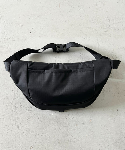 THE NORTH FACE(ザ・ノースフェイス)/軽量 ボディバッグ ヒップバッグ ウエストバッグ ロゴ刺繍/JESTER HIP SACK MINI | IM1254098 | ブラック