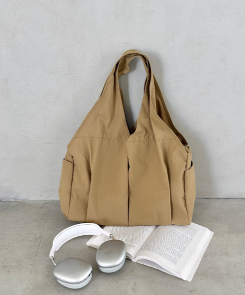 新色登場【A4収納可/大容量】6ポケット付き 仕切り付き軽量ナイロントートバッグ 通勤、通学バッグ マザーズバッグ■動画あり | MD1265007 | ベージュ