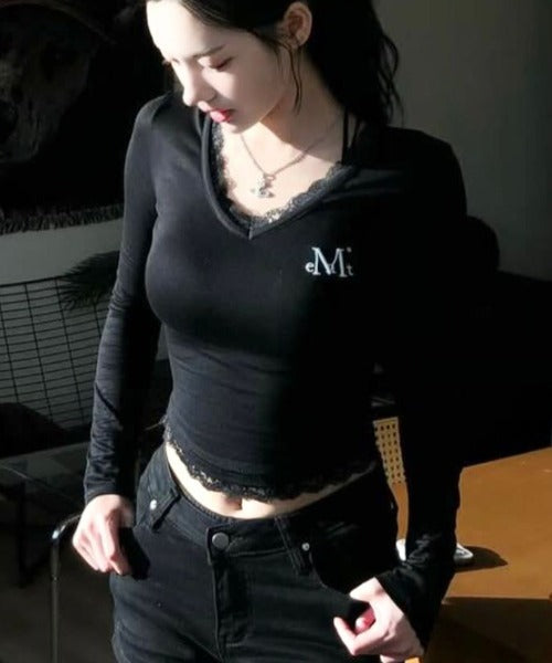 MUCENT(ムセント)/レース Vネック ロングスリーブ Tシャツ/SUNNIOR LACE V-NECK LONG SLEEVE T | AT2261004 | ブラック