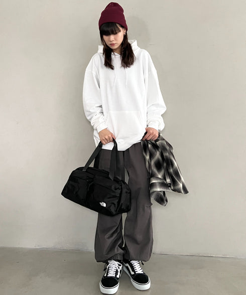THE NORTH FACE(ザ・ノースフェイス)/A4収納可 軽量 ダッフルバッグ ショルダーバッグ ボストンバッグ ロゴプリント/SP DUFFLE BAG S | IM1261011 | ブラック