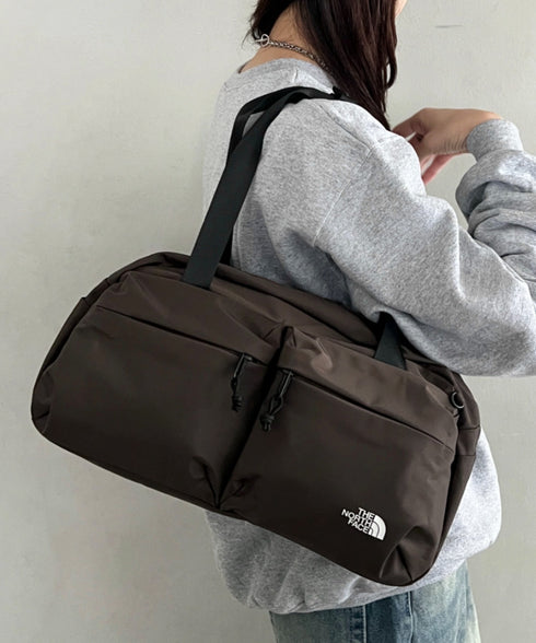 THE NORTH FACE(ザ・ノースフェイス)/A4収納可 軽量 ダッフルバッグ ショルダーバッグ ボストンバッグ ロゴプリント/SP DUFFLE BAG S | IM1261011 | ブラウン