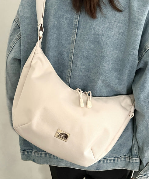 THE NORTH FACE(ザ・ノースフェイス)/軽量 ミニショルダーバッグ ホーボーバッグ クロスバッグ/ STANDARD HOBO BAG S | IM1261014 | クリーム