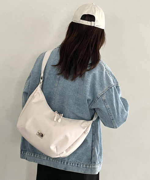 THE NORTH FACE(ザ・ノースフェイス)/軽量 ミニショルダーバッグ ホーボーバッグ クロスバッグ/ STANDARD HOBO BAG S | IM1261014 | クリーム