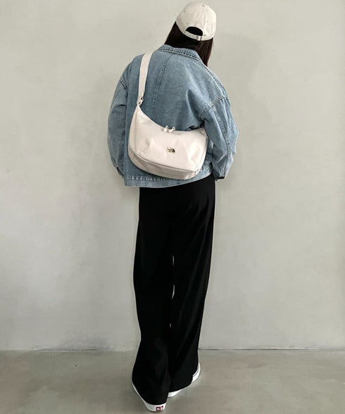 THE NORTH FACE(ザ・ノースフェイス)/軽量 ミニショルダーバッグ ホーボーバッグ クロスバッグ/ STANDARD HOBO BAG S | IM1261014 | クリーム