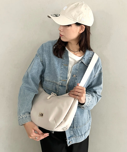 THE NORTH FACE(ザ・ノースフェイス)/軽量 ミニショルダーバッグ ホーボーバッグ クロスバッグ/ STANDARD HOBO BAG S | IM1261014 | クリーム