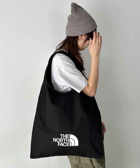 THE NORTH FACE(ザ・ノースフェイス)/A4 PC収納可能 ビッグサイズ トートバッグ コットン生地 ロゴプリント/TNF TRIG BAG | IM1261041 | ブラック