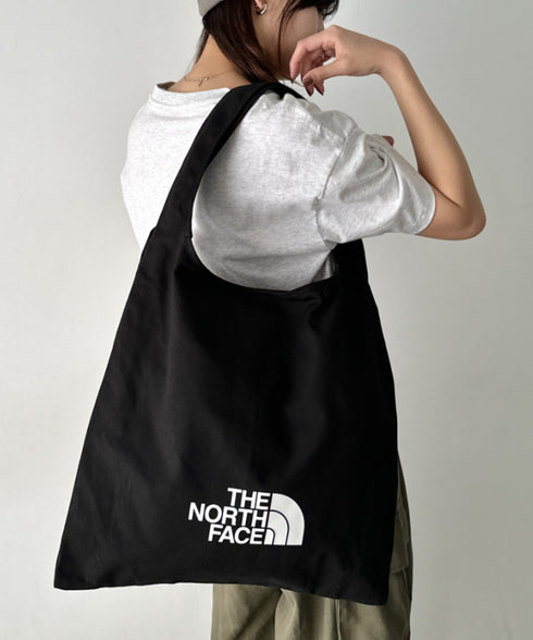THE NORTH FACE(ザ・ノースフェイス)/A4 PC収納可能 ビッグサイズ トートバッグ コットン生地 ロゴプリント/TNF TRIG BAG | IM1261041 | ブラック
