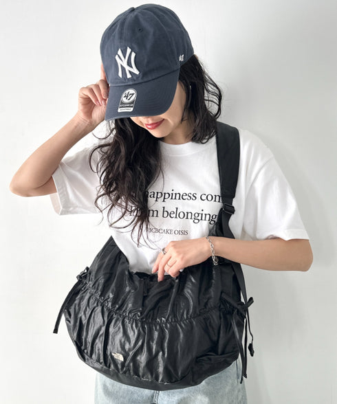 THE NORTH FACE(ザ・ノースフェイス)/軽量 大容量 シャーリング リボン ホーボーバッグ ショルダーバッグ/BONNEY SR CROSS BAG | IM1261049 | ブラック