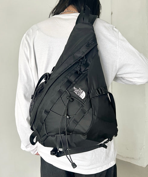 THE NORTH FACE(ザ・ノースフェイス)/軽量 A4 PC収納可 ボディバッグ ワンショルダーバッグ エレクトロン スリングバッグ/ELECTRON SLING BAG | IM1261051 | ブラック