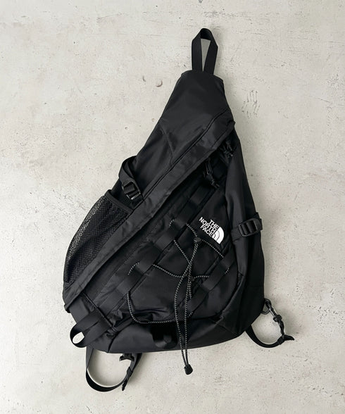 THE NORTH FACE(ザ・ノースフェイス)/軽量 A4 PC収納可 ボディバッグ ワンショルダーバッグ エレクトロン スリングバッグ/ELECTRON SLING BAG | IM1261051 | ブラック