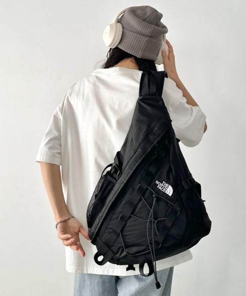 THE NORTH FACE(ザ・ノースフェイス)/軽量 A4 PC収納可 ボディバッグ ワンショルダーバッグ エレクトロン スリングバッグ/ELECTRON SLING BAG | IM1261051 | ブラック