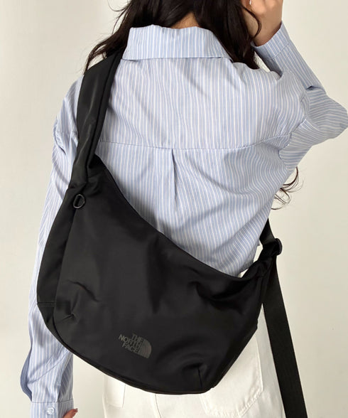 【】THE NORTH FACE(ザ・ノースフェイス)/軽量 ロゴプリント ホーボーバッグ ショルダーバッグ/URBAN HOBO BAG M | IM1262002 | ブラック