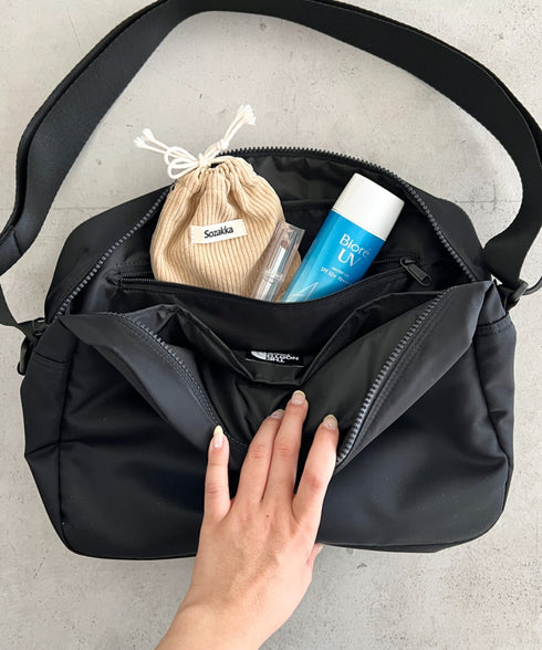 【】THE NORTH FACE(ザ・ノースフェイス)/軽量 スクエア ショルダーバッグ クロスバッグ/TRAVEL CROSS BAG L | IM1262004 | ブラック