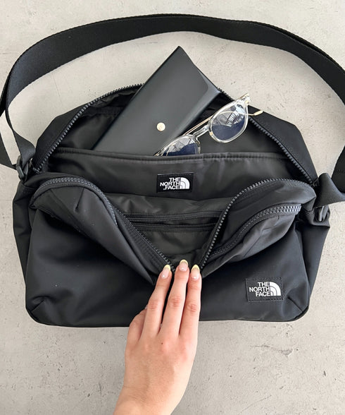 【】THE NORTH FACE(ザ・ノースフェイス)/軽量 スクエア ショルダーバッグ クロスバッグ/TRAVEL CROSS BAG L | IM1262004 | ブラック