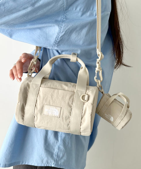 【】THE NORTH FACE(ザ・ノースフェイス)/軽量 ショルダー ロゴプリント ブリーズ ロール クロス バッグ/BREEZE ROLL CROSS BAG | IM1262012 | ホワイト