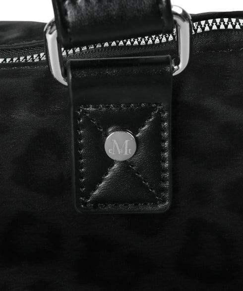 MUCENT(ムセント)/A4サイズ収納可 大容量 レオパード メタルロゴ ショルダーバッグ/ROZAN LEOPARD METAL LOGO SHOULDER BAG | AT1262015 | ブラック