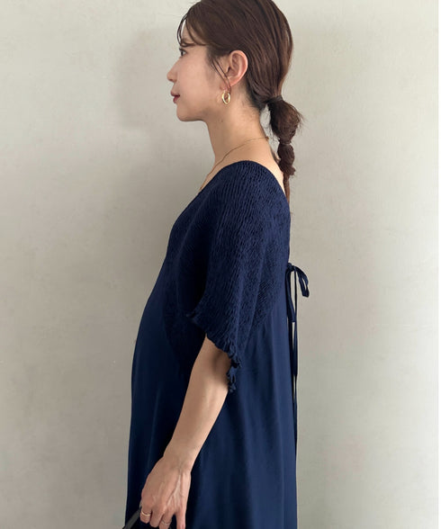 【マタニティ】産前・産後◎Vネックシャーリングロングワンピース Vネックデザインマタニティワンピース Vネックシャーリング楽々ワンピ サイドポケット付き■動画あり | MD2265052 | ネイビー