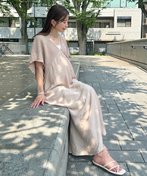 【マタニティ】産前・産後◎Vネックシャーリングロングワンピース Vネックデザインマタニティワンピース Vネックシャーリング楽々ワンピ サイドポケット付き■動画あり | MD2265052 | ベージュ