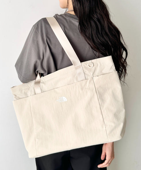 【】THE NORTH FACE(ザ・ノースフェイス)/PC A4収納可 大容量 トートバッグ ロゴプリント / LINDEN TOTE BAG | IM1262021 | クリーム