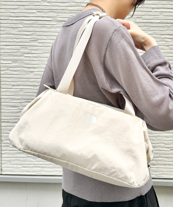 【】THE NORTH FACE(ザ・ノースフェイス)/2WAY 大容量 PC収納可 ショルダー トラベル ダッフルバッグ ロゴプリント/LINDEN DUFFLE BAG S | IM1262063 | クリーム