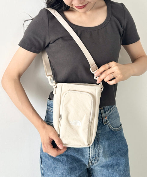 【】THE NORTH FACE(ザ・ノースフェイス)/ロゴプリント ミニマルチポーチ ショルダー スマホショルダー 財布 ポーチ サコッシュ/LINDEN BOTTLE CROSS BAG | IM1262064 | クリーム