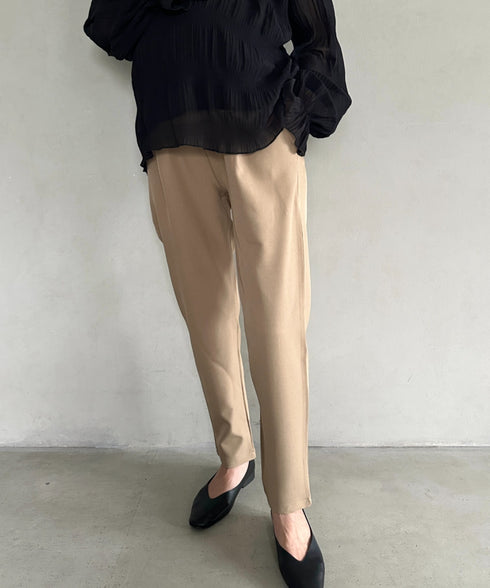 【マタニティ】お腹楽々のびのびマタニティテーパードパンツ 美シルエット | MD2265098 | ベージュ