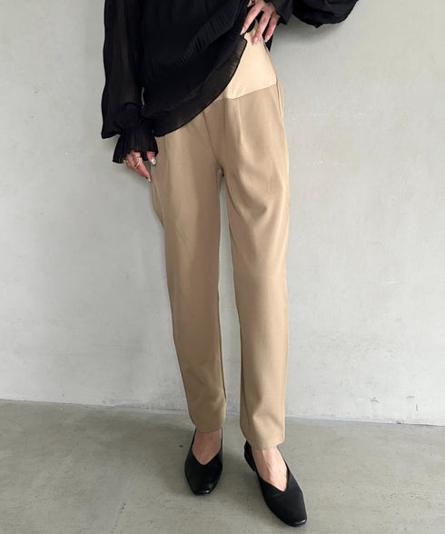 【マタニティ】お腹楽々のびのびマタニティテーパードパンツ 美シルエット | MD2265098 | ベージュ