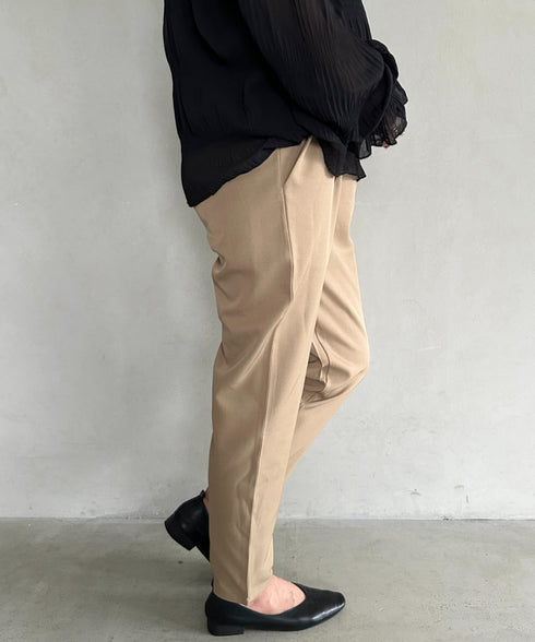 【マタニティ】お腹楽々のびのびマタニティテーパードパンツ 美シルエット | MD2265098 | ベージュ