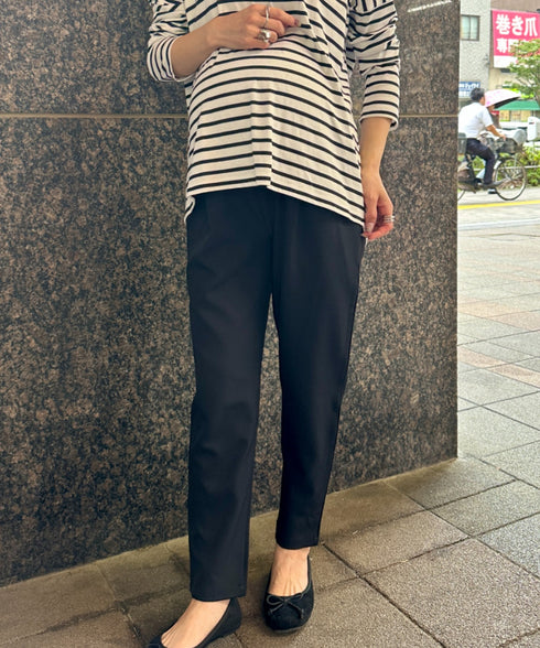 【マタニティ】お腹楽々のびのびマタニティテーパードパンツ 美シルエット | MD2265098 | ブラック