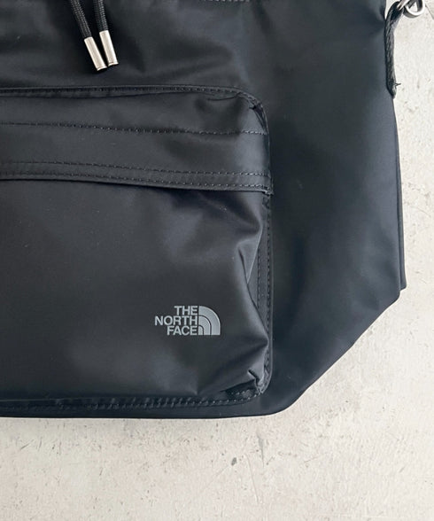 【】THE NORTH FACE(ザ・ノースフェイス)/2WAY ショルダーバッグ ロゴプリント トラベルバケットバッグ/TRAVEL BUCKET BAG | IM1262070 | ライトグレー