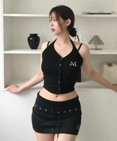 MUCENT(ムセント)/ホルターネック スリーブレス クロップ タンクトップ/MERA HALTER NECK CROP SLEEVELESS | AT2262078 | ブラック