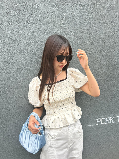 cherry square tops | SL2242659 | ブラック