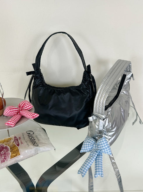 リボンチャーム付きミニバッグ | SL1243605 | ブラック