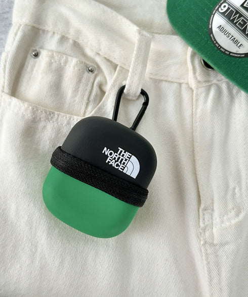 THE NORTH FACE(ザ・ノースフェイス)/カラビナ付 ヌプシモールドポーチ バイカラーポーチ 小物入れ /NUPTSE MOLD POUCH | IM6242018 | グリーン