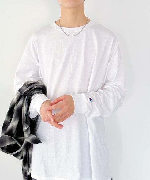 Champion Authentic LONGSLEEVE T-SHIRTS チャンピオン ベーシック ロンT ワンポイント オーバーサイズ サイズ展開多数 5.2オンス L/S 長袖Tシャツ/CC8C | 2193058 | ホワイト