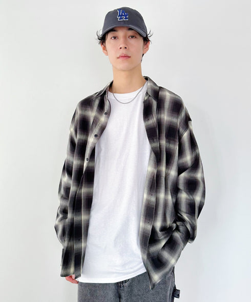 Champion Authentic LONGSLEEVE T-SHIRTS チャンピオン ベーシック ロンT ワンポイント オーバーサイズ サイズ展開多数 5.2オンス L/S 長袖Tシャツ/CC8C | 2193058 | ホワイト