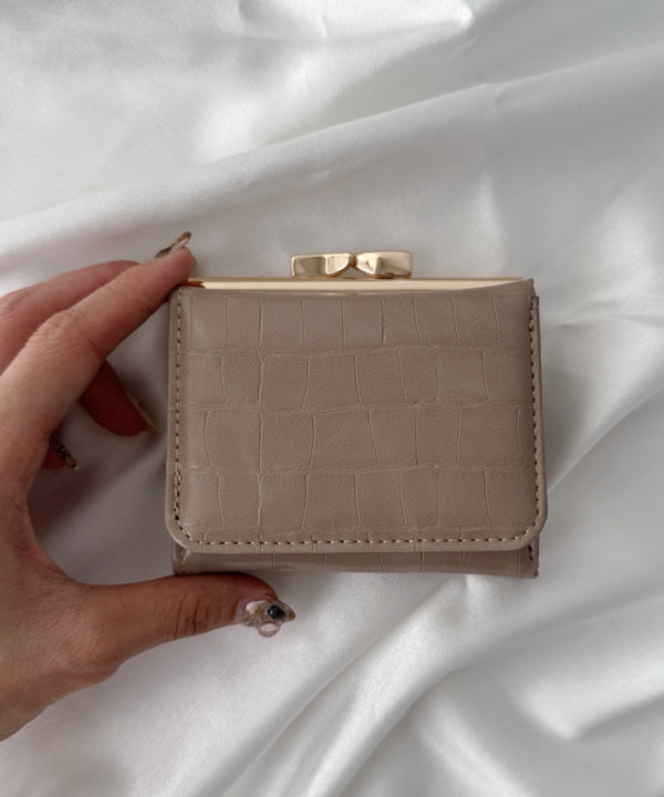 クロコ型押し がま口ミニウォレット | C6191011 | グレイッシュベージュ