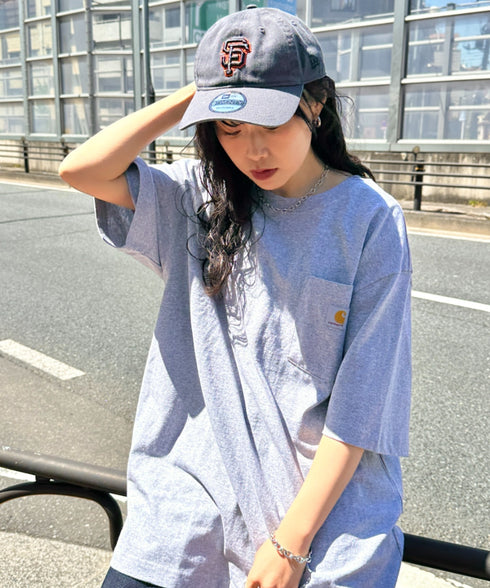Carhartt(カーハート) /USA規格 ヘビーウェイト ルーズフィット ポケT ビッグサイズ オーバーサイズ ユニセックス ポケット付き コットン 半袖 Tシャツ 5部袖 1/2スリーブ | L2202001 | グレー