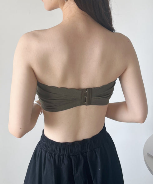 カップ付 ストラップレスフリルブラトップ | C2202021 | カーキ