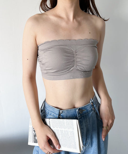 カップ付 ストラップレスフリルブラトップ | C2202021 | グレイッシュベージュ