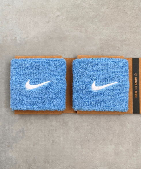NIKE(ナイキ)/2個セット スウッシュ 刺繍 無地 リストバンド 2パック | IL4212001 | ライトブルー